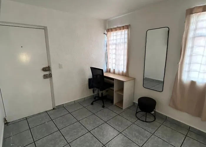 Guest house Cerca Del Aeropuerto 3*