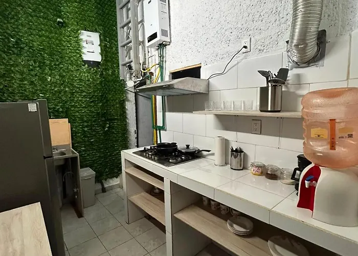 Guest house Cerca Del Aeropuerto 3*